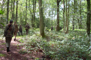 Één airsoft team vertrekt net uit de basis.